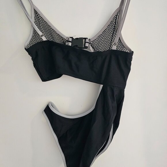 iHeartRaves Reflective Fishnet Bodysuit - Picture 3 of 5